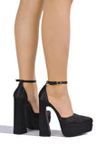 CAPE ROBBIN SNOW WHITE - BLACK