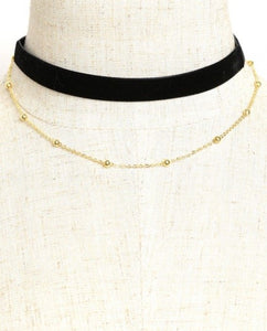 Gold pearl velvet Choker