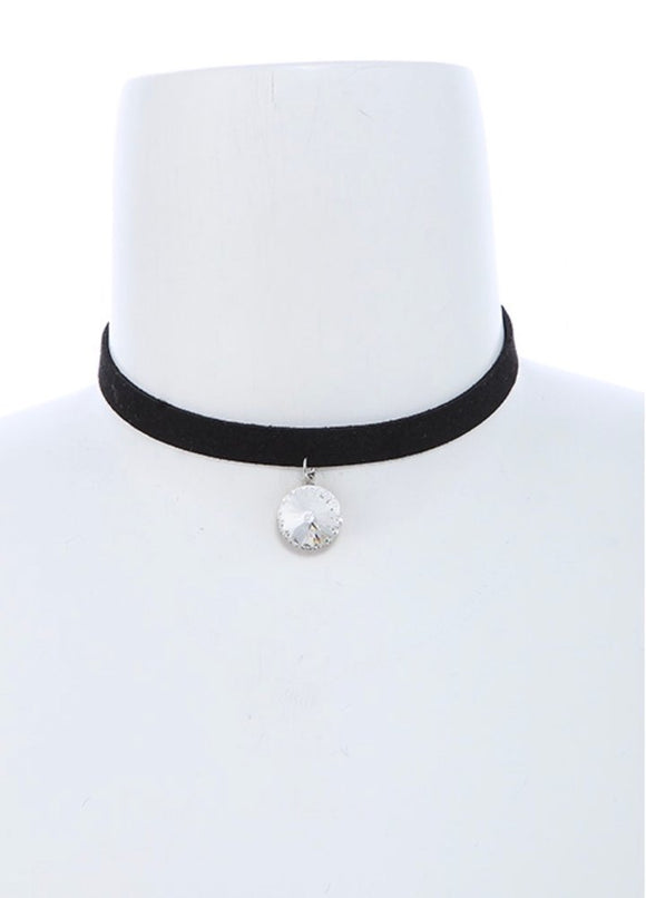 RHINESTONE PENDENT VELVET CHOKER